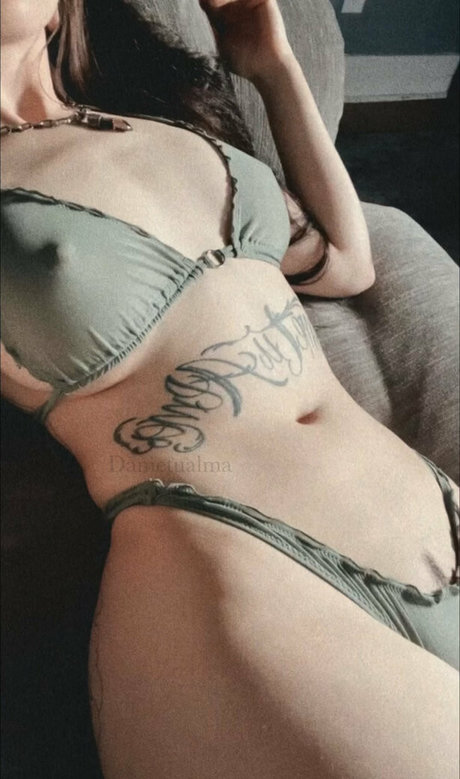 Dametualma セックスモデル 写真