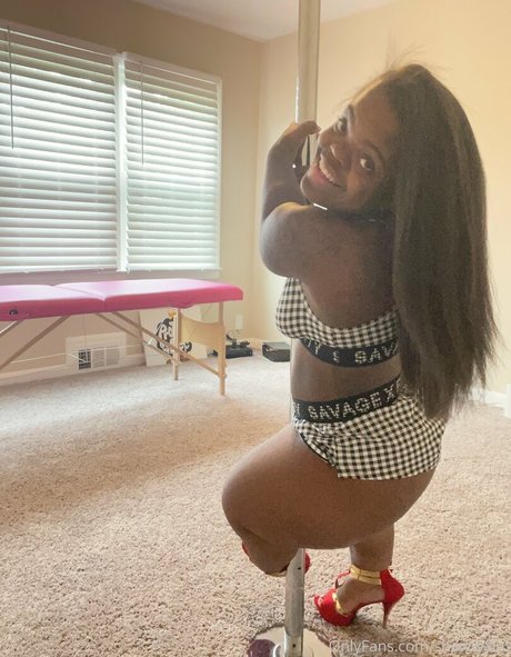 毛深い足のOnlyFans ホットセクシー アーカイブ