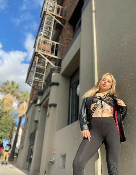 BBC売春婦OnlyFans アートxxx 写真