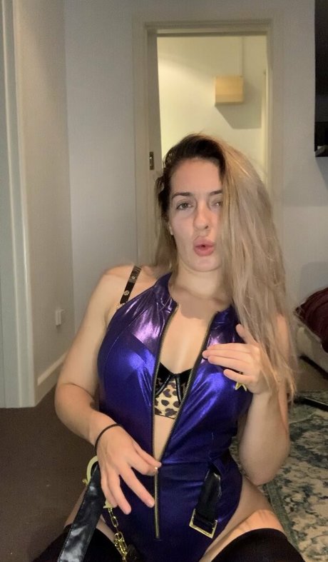 ポーグエボニーオンリーファンズ ポルノ 画像