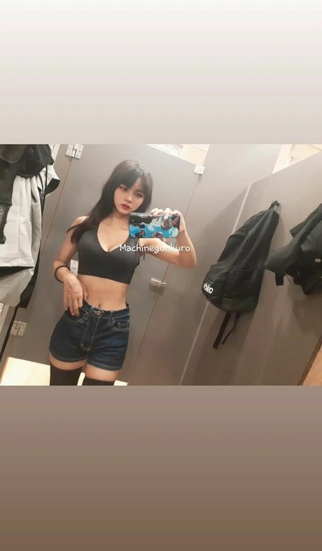 Kuro Emma 美しいポルノスター 写真