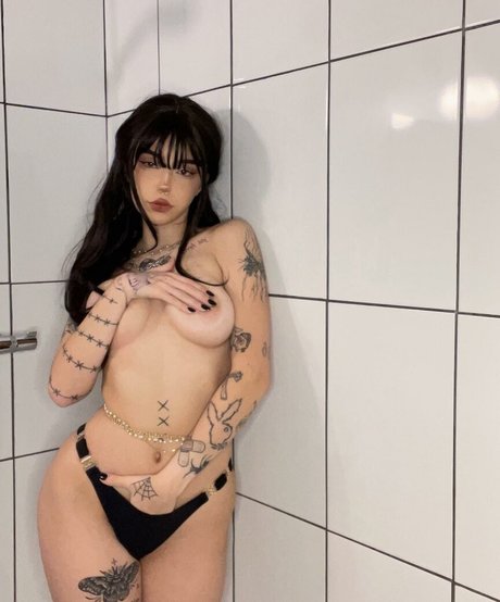 Yuprntae 裸の女優 写真