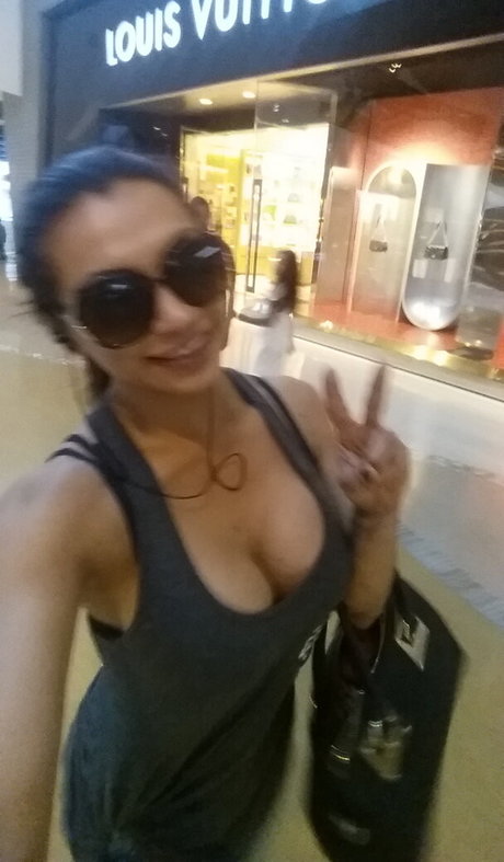 ぽっちゃり 主観視点 OnlyFans 美しいxxx 写真