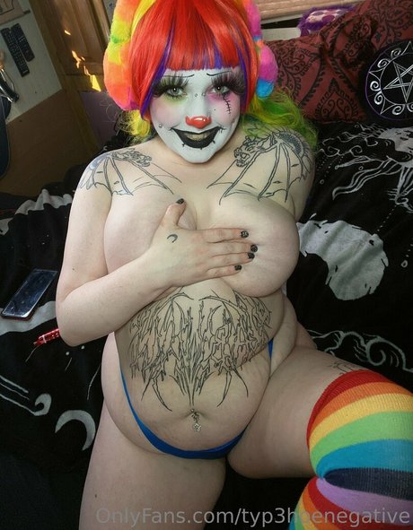 typ3hoenegative ポルノスター 画像