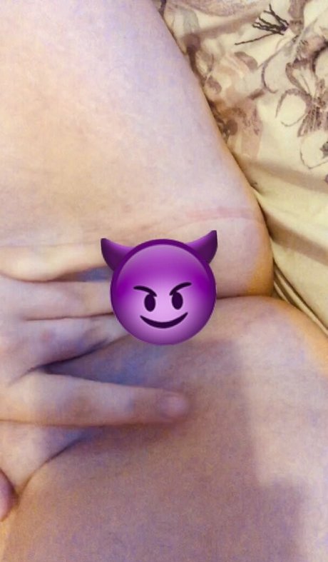 babyminx692 裸のモデル 写真