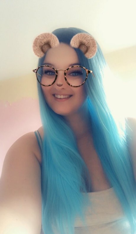 babyminx692 スター 裸 写真