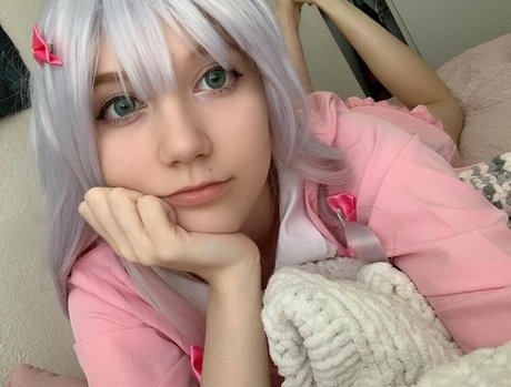 英国のティーンオンリーファン エロチック ギャラリー