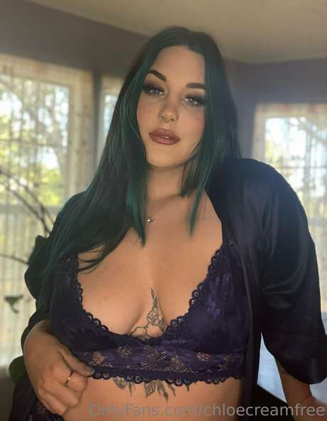 chloecreamfree アートスター 写真