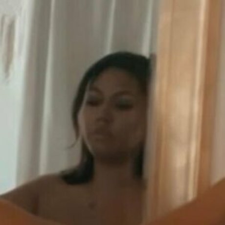 厚い黒檀オンリーファンズ えろ 画像