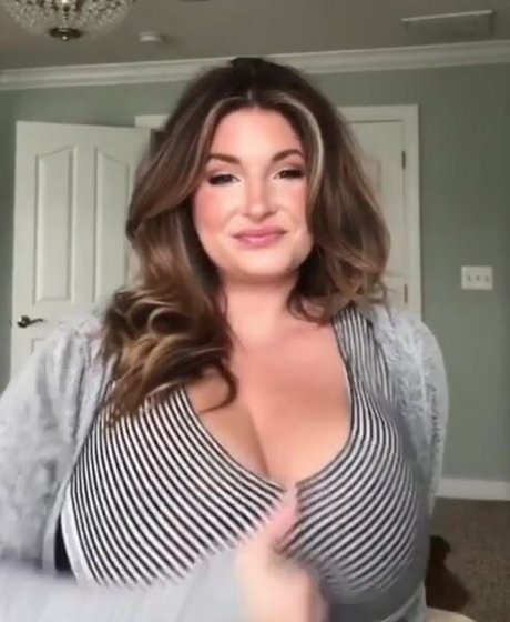 ビデオ通話 オンリーファンズ 可愛い 画像