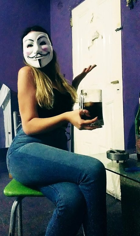 exoticalphagirl 独占ポルノスター ギャラリー