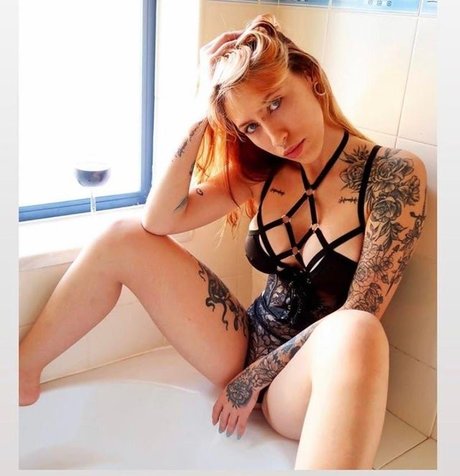 ポーグガールズオンリーファン セックス 写真