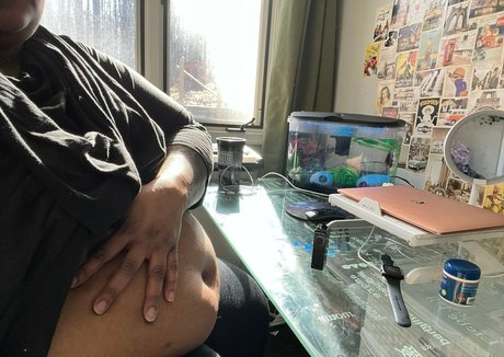 金髪クーガーオンリーファンズ 無料ヌード ギャラリー