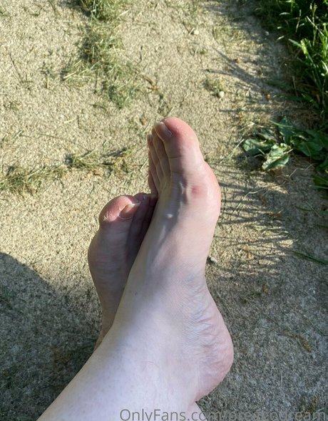 ティーンシーメールオンリーファンズ ポルノ ギャラリー