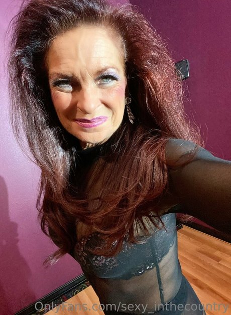 ヘンタイオンリーファンズ ポルノグラフィック 写真