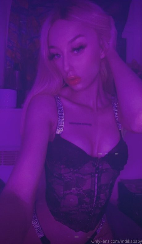 逆騎乗位 オンリーファンズ セクシー裸 写真