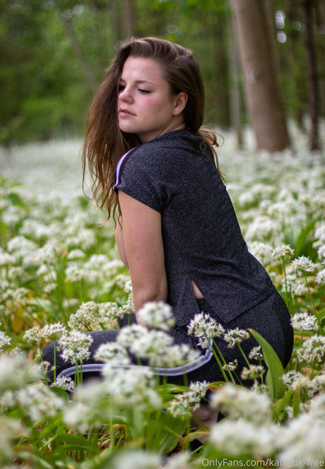 kate sofiefree ヌードモデル 写真