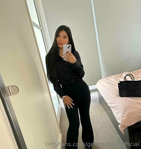 熟女 太め OnlyFans セクシーヌード 写真