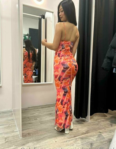 geminibabyofficial 無料のポルノスター 写真