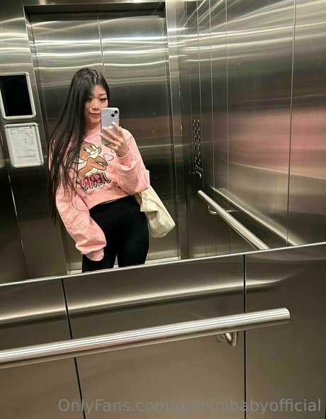 geminibabyofficial トップポルノスター ギャラリー