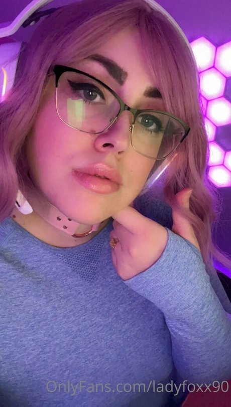 大学生カップルのオンリーファンズ アダルト ギャラリー