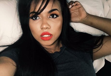 ベラルーシのファンのみ セックス ギャラリー