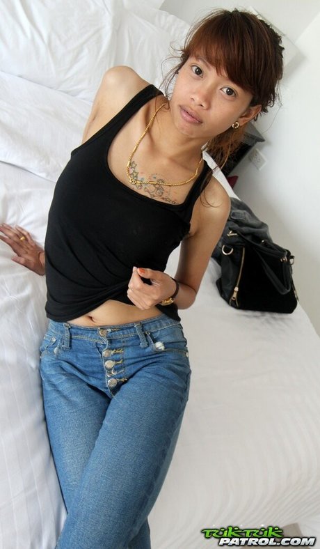 口だけファン ヌード アーカイブ