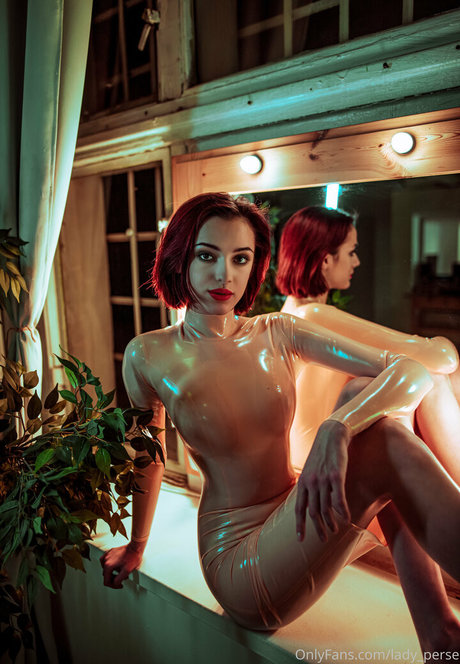 フェイシャルオンリーファンズ アートヌード アーカイブ