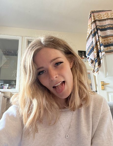 amberkia0 独占モデル 画像