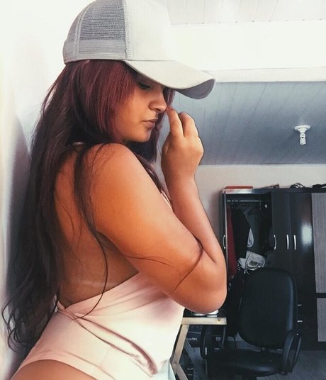 Dj Jhenny ポルノスター 写真