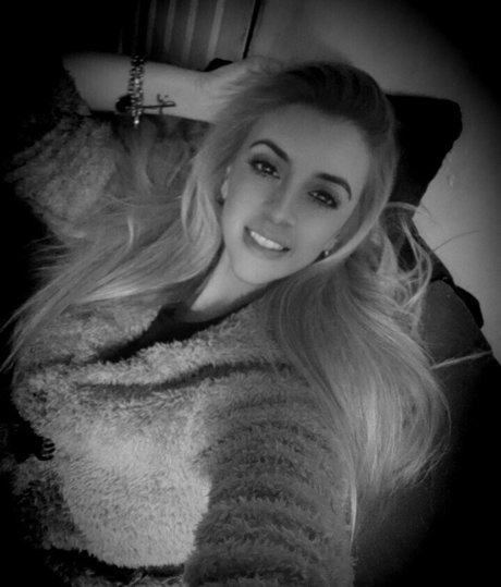 thedevilhot セクシーなスター 画像