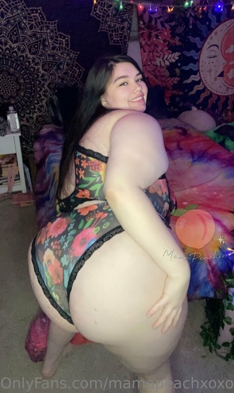 mamapeachxoxo アダルトモデル 写真