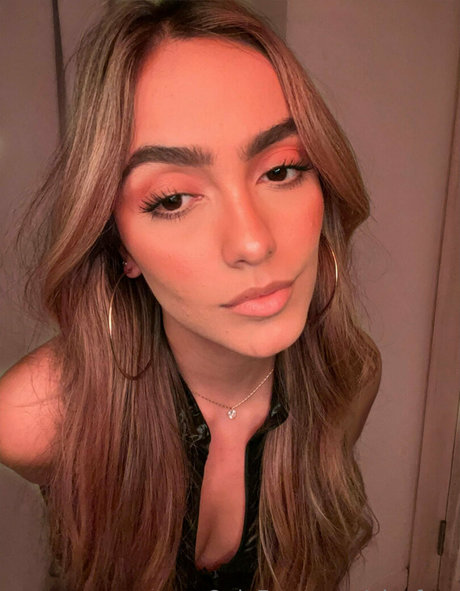 ぽっちゃり黒人OnlyFans ホット 写真