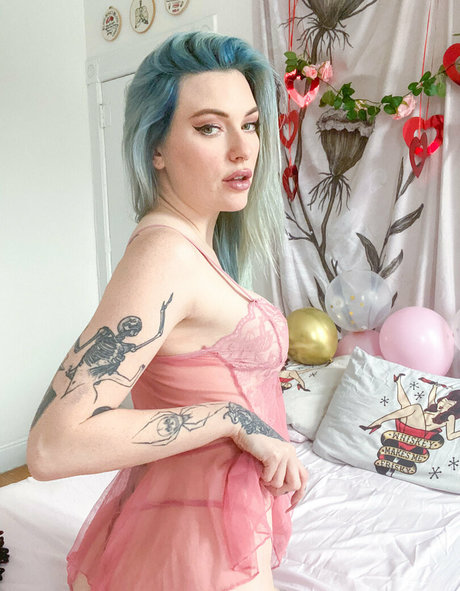 itsfreetorro かわいいモデル 写真