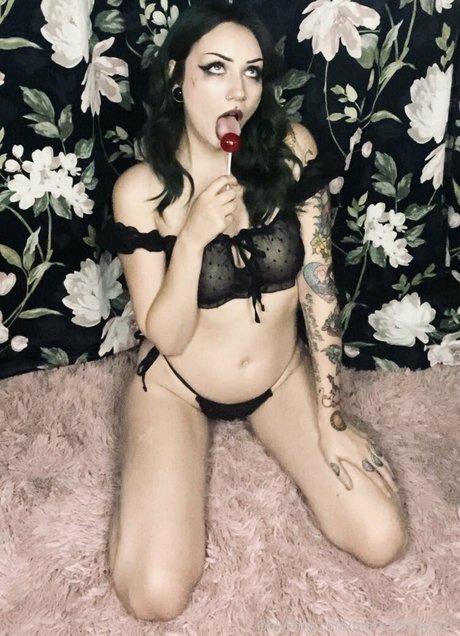 mars from earth ポルノモデル 写真