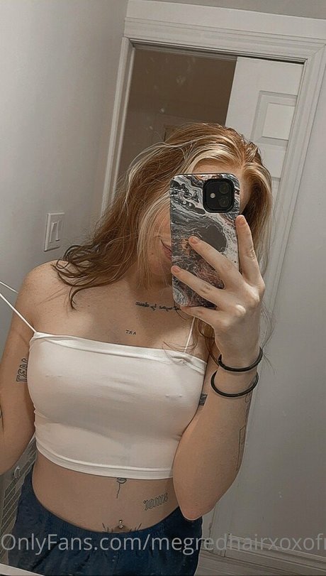 megredhairxoxo tease HDモデル 画像