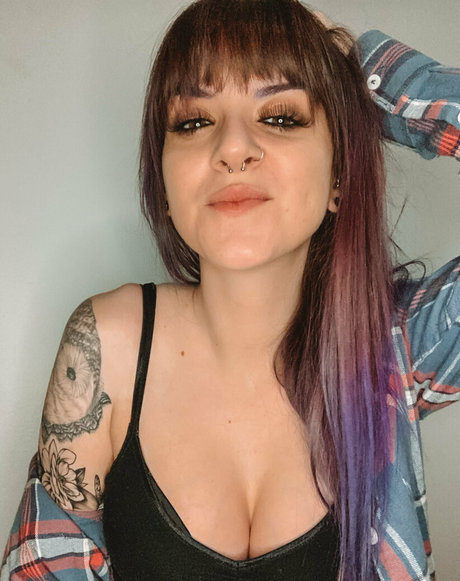 alyxeclypse ポルノスター ホット 写真