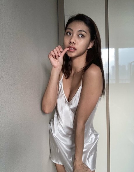 金髪の射精OnlyFans 無料xxx 写真