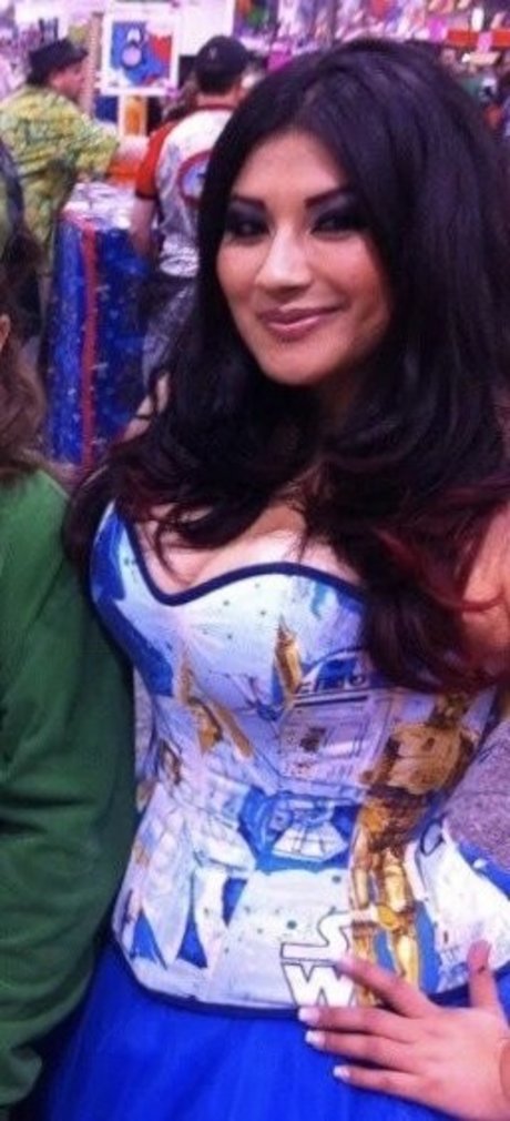 プリンセスプッシーOnlyFans アダルト 画像