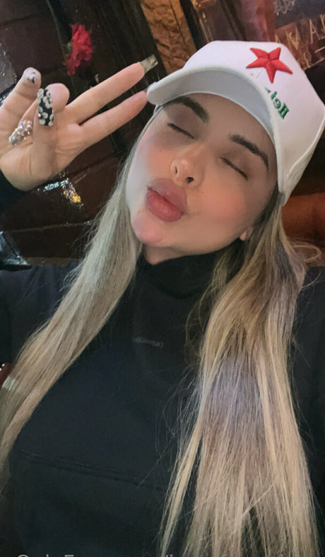 jennifer misha セクシーモデル 画像