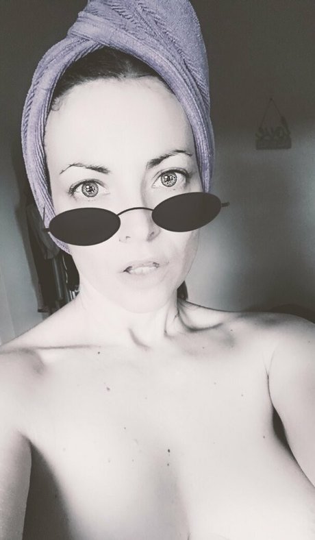 mindfulwithrose トップモデル 画像