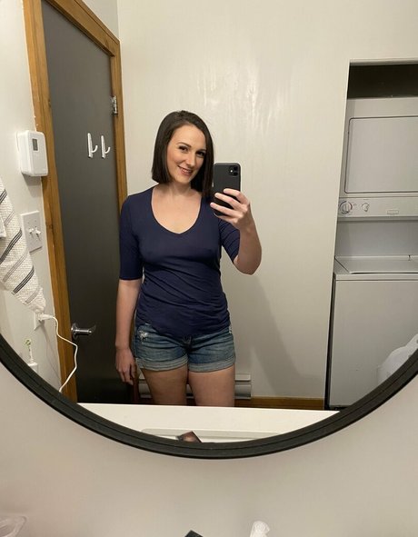 claradeefree ポルノスター 画像