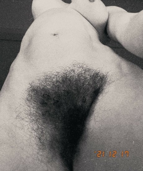 ルビーオンリーファン 無料裸 アーカイブ