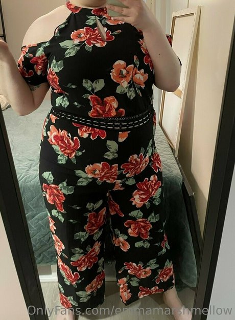 50歳以上のオンリーファンズ ポルノ 画像