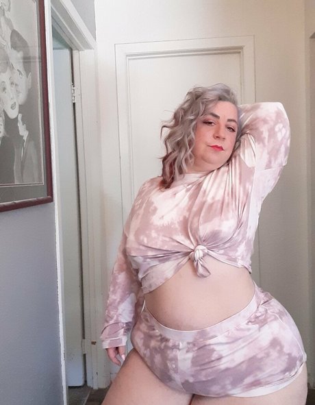 年配の熟女オンリーファンズ ヌード アーカイブ