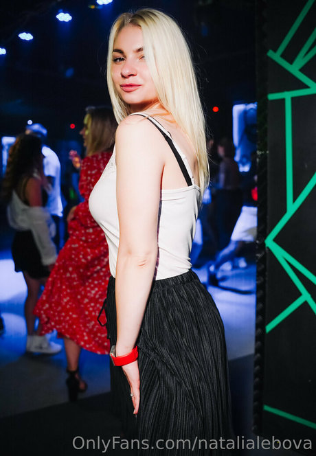 natalialebova アダルト女優 画像