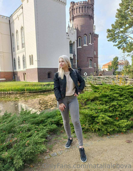 熟女メガネOnlyFans 美しいxxx 画像