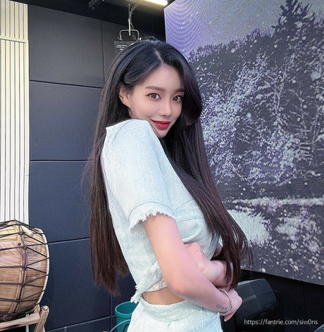 Siw0ns_ xxx女優 ギャラリー