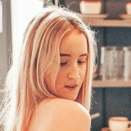 LailaLaurent トップモデル 写真