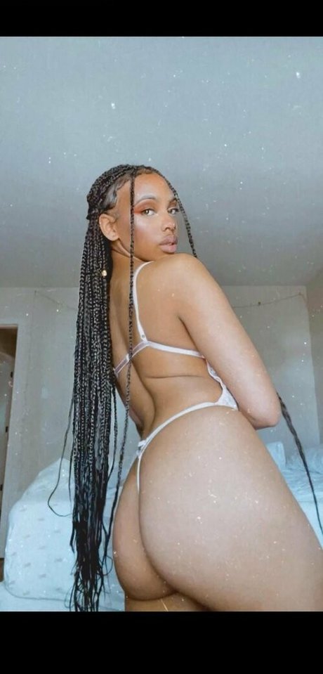 Sydney Celeste かわいいスター 写真